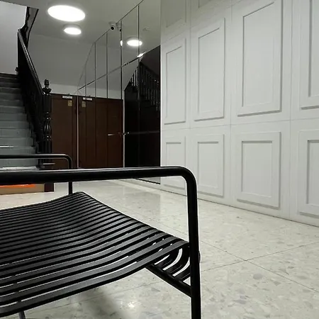 Zlota Winda Tuwima Apartment