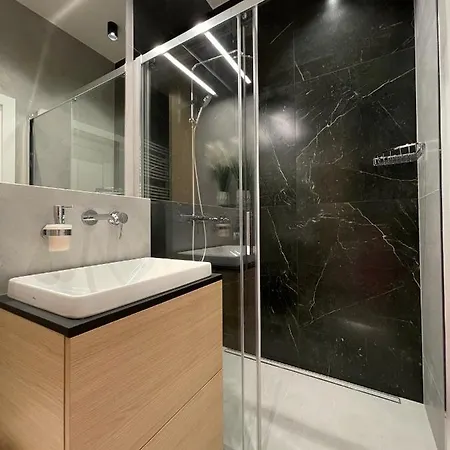 公寓 Zlota Winda Tuwima 罗兹